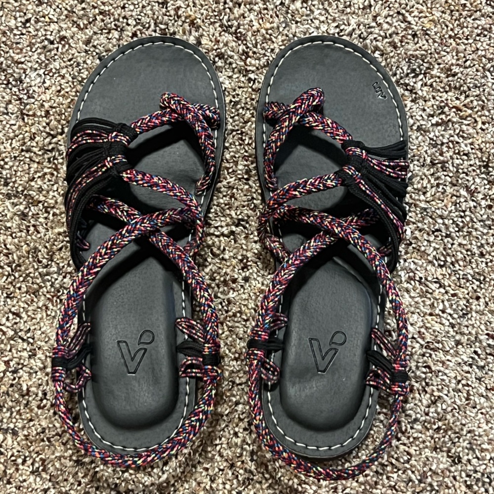Vines X Sandals